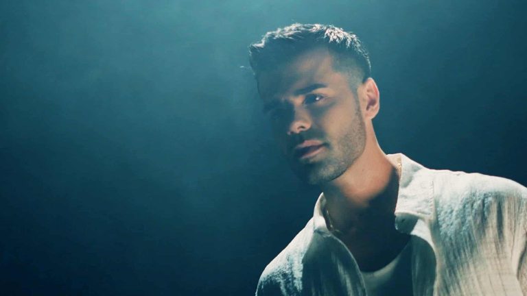 Γιάννης Αλεξόπουλος: Νέο single για τον ταλαντούχο ερμηνευτή με τίτλο «Φήμες λένε»