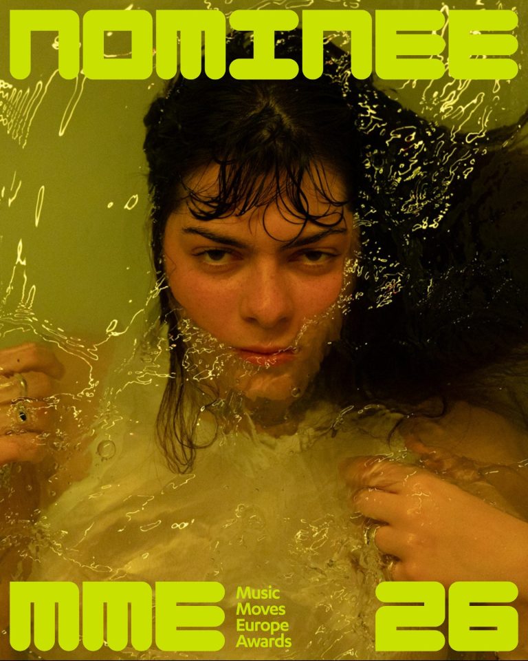 Η Della υποψήφια για τα Music Moves Europe Awards 2026