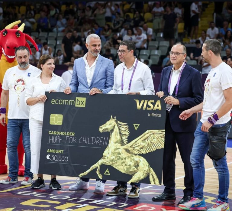 Το «Hope For Children» CRC Policy Center ανακοινώνει συνεργασία με την ECOMMBX