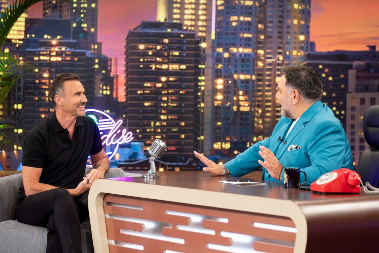 10 ΧΡΟΝΙΑ  «THE 2NIGHT SHOW»  ΜΕ ΤΟΝ ΓΡΗΓΟΡΗ ΑΡΝΑΟΥΤΟΓΛΟΥ  ΠΕΜΠΤΗ 9 ΟΚΤΩΒΡΙΟΥ, ΣΤΙΣ 23:45
