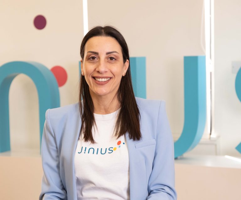 Η Κεντρική Κυβέρνηση, Δήμοι και ΕΟΑ εμπιστεύονται τη Jinius για την Ηλεκτρονική Τιμολόγηση