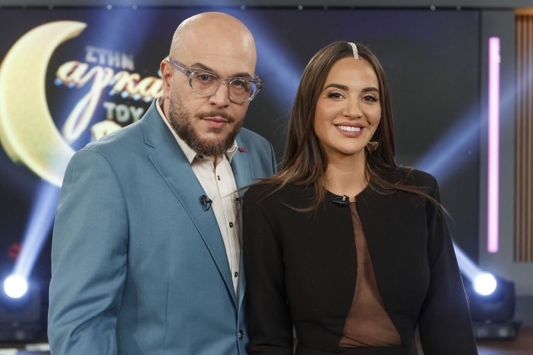 «ΣΤΗΝ ΑΓΚΑΛΙΑ ΤΟΥ ΦΑΝΗ» Με τον Φάνη Λαμπρόπουλο  ΠΡΕΜΙΕΡΑ  ΣΗΜΕΡΑ ΠΑΡΑΣΚΕΥΗ 17 ΟΚΤΩΒΡΙΟΥ ΣΤΙΣ 23:00 ΣΤΟ ΣΙΓΜΑ ΚΑΙ ΚΑΘΕ ΠΕΜΠΤΗ ΚΑΙ ΠΑΡΑΣΚΕΥΗ ΤΗΝ ΙΔΙΑ ΩΡΑ