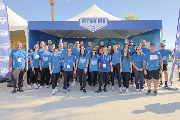 Η Petrolina Energy Team έδωσε δυναμικά το παρών της στον 8ο Radisson Blu Διεθνή Μαραθώνιο Λάρνακας