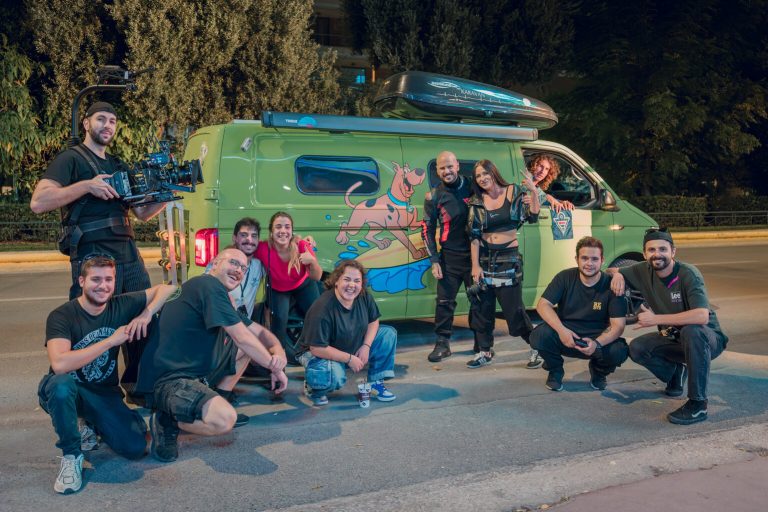 Εντυπωσιάζουν οι REC στο video clip του νέου τους τραγουδιού «Ό,τι δίνεις, παίρνεις»