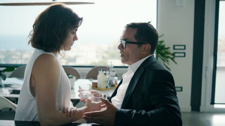 «Ο ΔΙΚΑΣΤΗΣ» Μέχρι πού θα φθάσει για να σώσει το παιδί του;