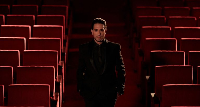 «Έφυγα απ’ το δρόμο μου»: Με δυνατές υπογραφές το νέο single του Δημήτρη Γιαννούλου