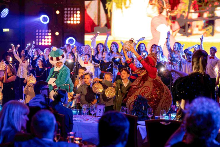 Together Forever Foundation Μια βραδιά προσφοράς, ελπίδας και αληθινών χριστουγεννιάτικων θαυμάτων