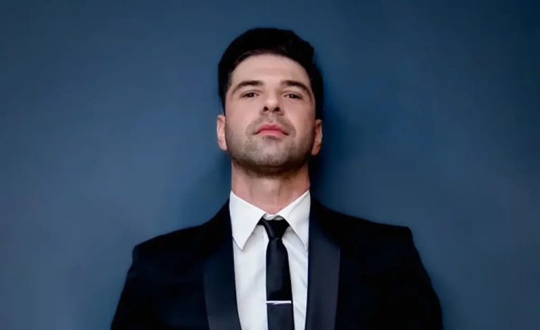 Πρεμιέρα στο Άβατο – Τόλης Δαμιανός & Μαρία Βουρλιδάκη