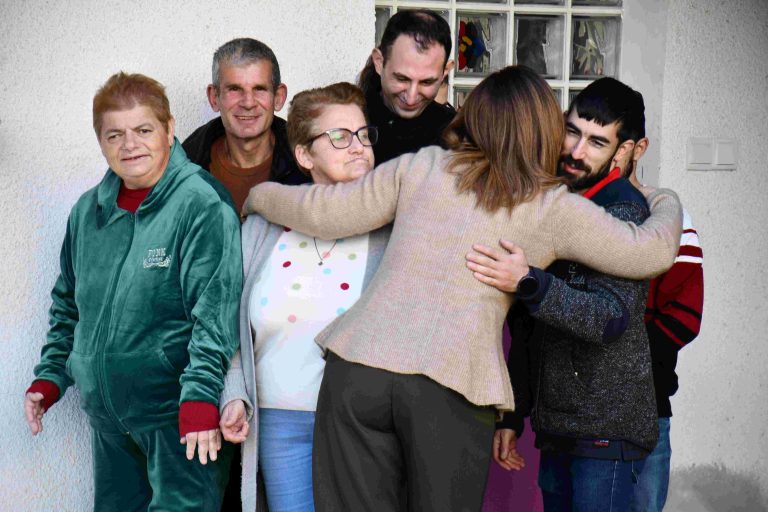 24 ΩΡΕΣ ΜΑΖΙ ΜΕ ΤΟΝ ΚΩΝΣΤΑΝΤΙΝΟ ΚΩΝΣΤΑΝΤΙΝΟΥ ΚΑΘΕ ΚΥΡΙΑΚΗ ΣΤΙΣ 18:50