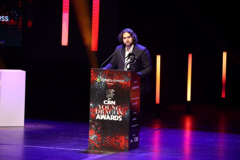 Τιμητική διάκριση στον Κίκη Ιωάννου για τη συμβολή του στην ενδυνάμωση των υπηρεσιών και της ψηφιακής στρατηγικής ανάπτυξης της Πετρολίνα