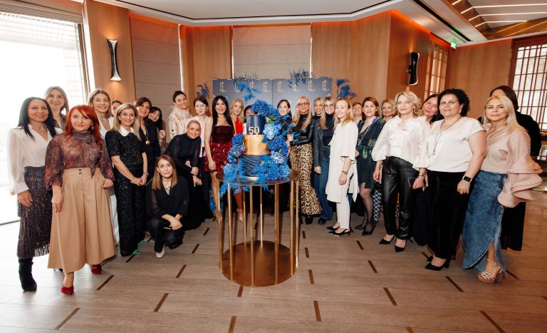 Τα γενέθλιά της γίορτασε η γνωστή δικηγόρος  Έμιλυ Λεμονιάτη