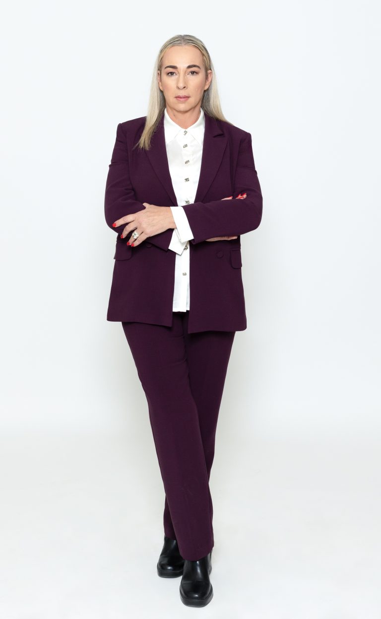 «FLAT HUNTERS» ΠΡΕΜΙΕΡΑ ΚΑΘΑΡΑ ΔΕΥΤΕΡΑ, 23 ΦΕΒΡΟΥΑΡΙΟΥ ΣΤΙΣ 18:15 ΣΤΟΝ ΑΝΤ1