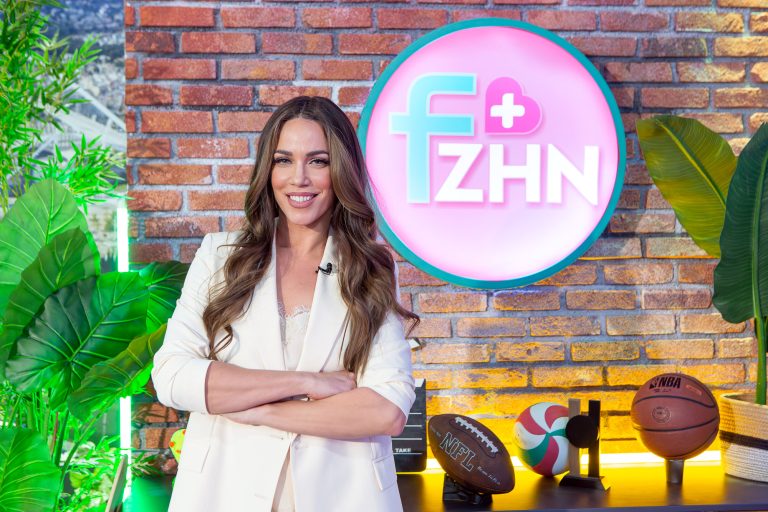 Η Κατερίνα Στικούδη στην ΕΡΤ2 με την εκπομπή «f+ΖΗΝ» Μια νέα εκπομπή για την ευζωία, με τη λαμπερή Κατερίνα Στικούδη έρχεται στην ΕΡΤ