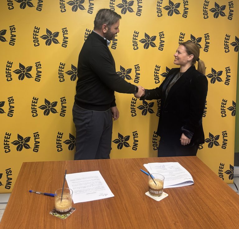 Στηρίζουμε τη Νεανική Επιχειρηματικότητα & Καινοτομία Η COFFEE ISLAND Κύπρου και ο Junior Achievement Cyprus ενώνουν δυνάμεις!