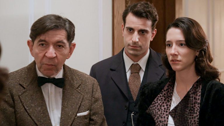 «GRAND HOTEL» Όλα τα μυστικά μένουν εδώ!  ΤΕΤΑΡΤΗ 18 ΜΑΡΤΙΟΥ ΣΤΙΣ 21:15 ΝΕΟ ΕΠΕΙΣΟΔΙΟ